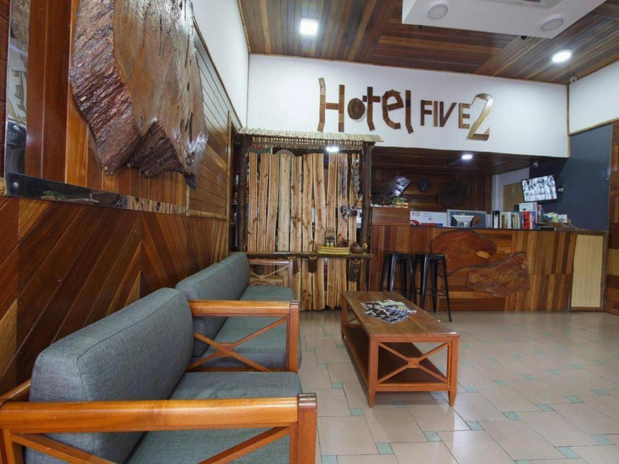 Oyo 210 Hotel Five 2 Kota Kinabalu Exterior photo